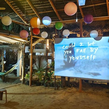 Хостел Costels Arugambay Аругам Экстерьер фото